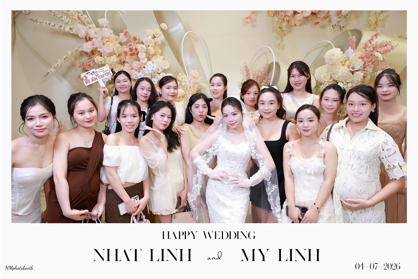 Ảnh in lấy ngay tại tiệc cưới